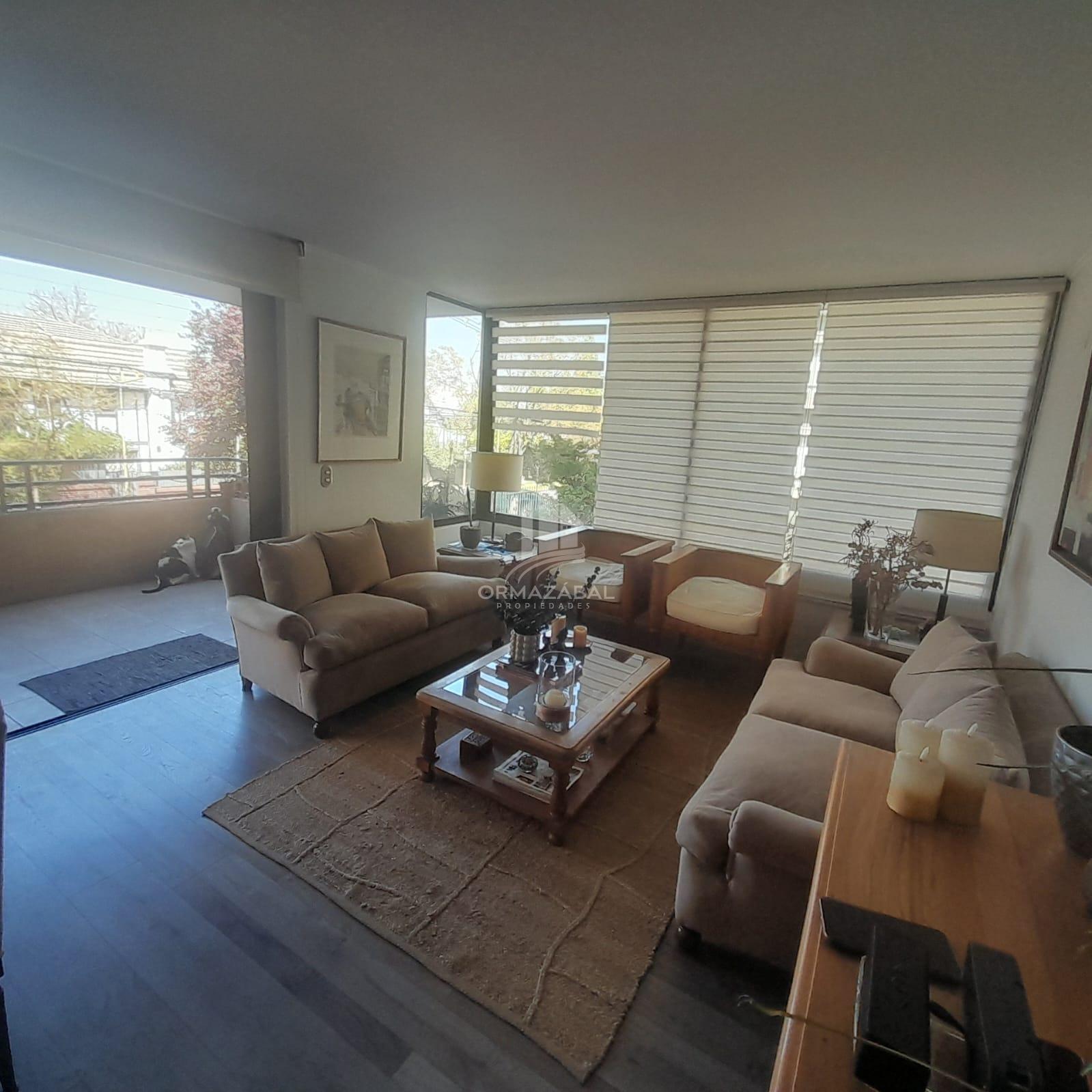 ARRIENDO DEPTO. AMOBLADO LUMINOSO Y AMPLIO UBICADO EN LAS CONDES