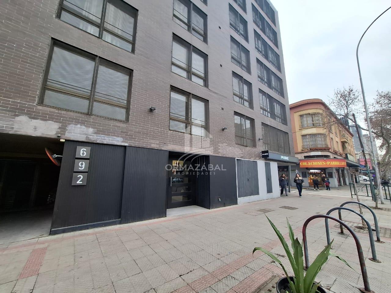 ARRIENDO ACOGEDOR Y LUMINOSO DEPTO METRO IRARRAZABAL, ÑUÑOA